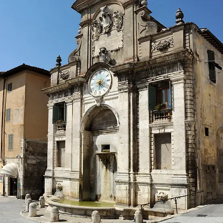 Athena سبوليتو