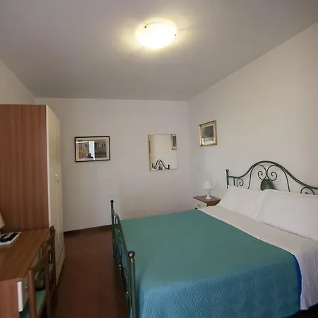 Athena 2* Spoleto