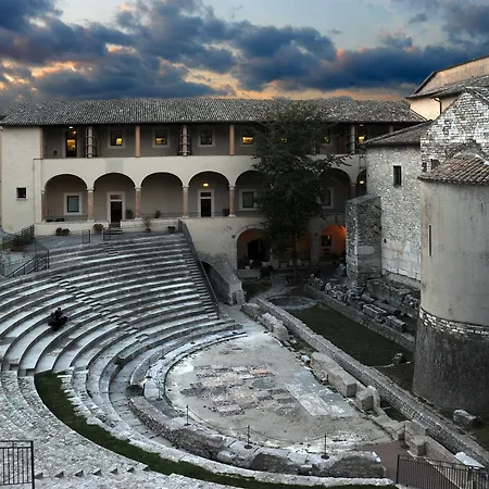 Athena سبوليتو